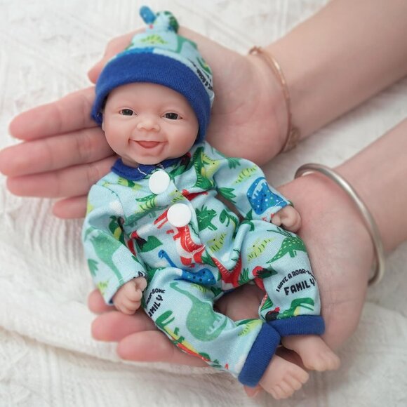 🆕7 Inch Full Body Silicone Black Baby Doll Boy Dave Mini Newborn Baby Dolls - Picture 2 of 3